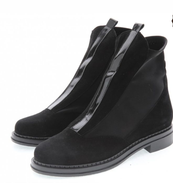 Като нови!Дамски боти естествен велур,лак и стреч 39н.