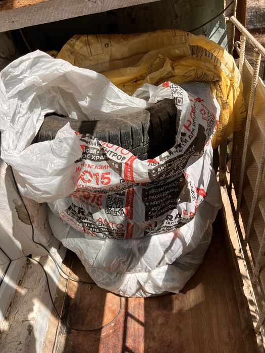 Шина зимний Тойота королла