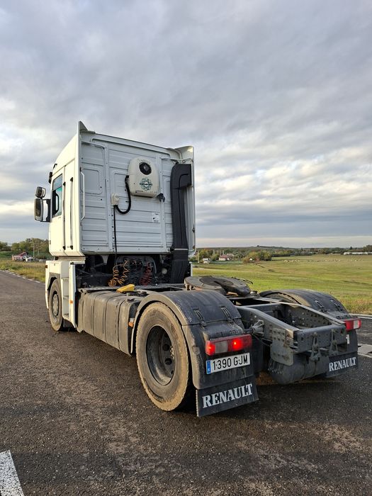 Vând cap tractor Renault magnum automat 500 ,