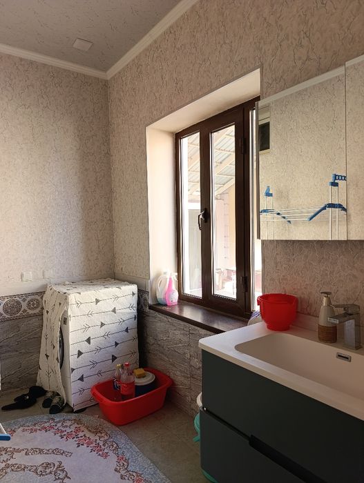 Урта буз! Жомбой! 6 соток ховли.