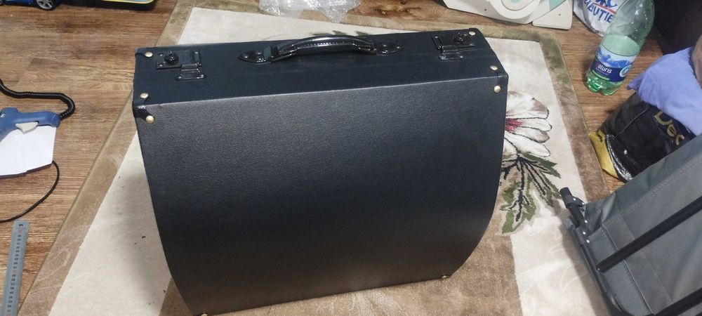 Hohner Virtuola III 120 bași  5 registre +3