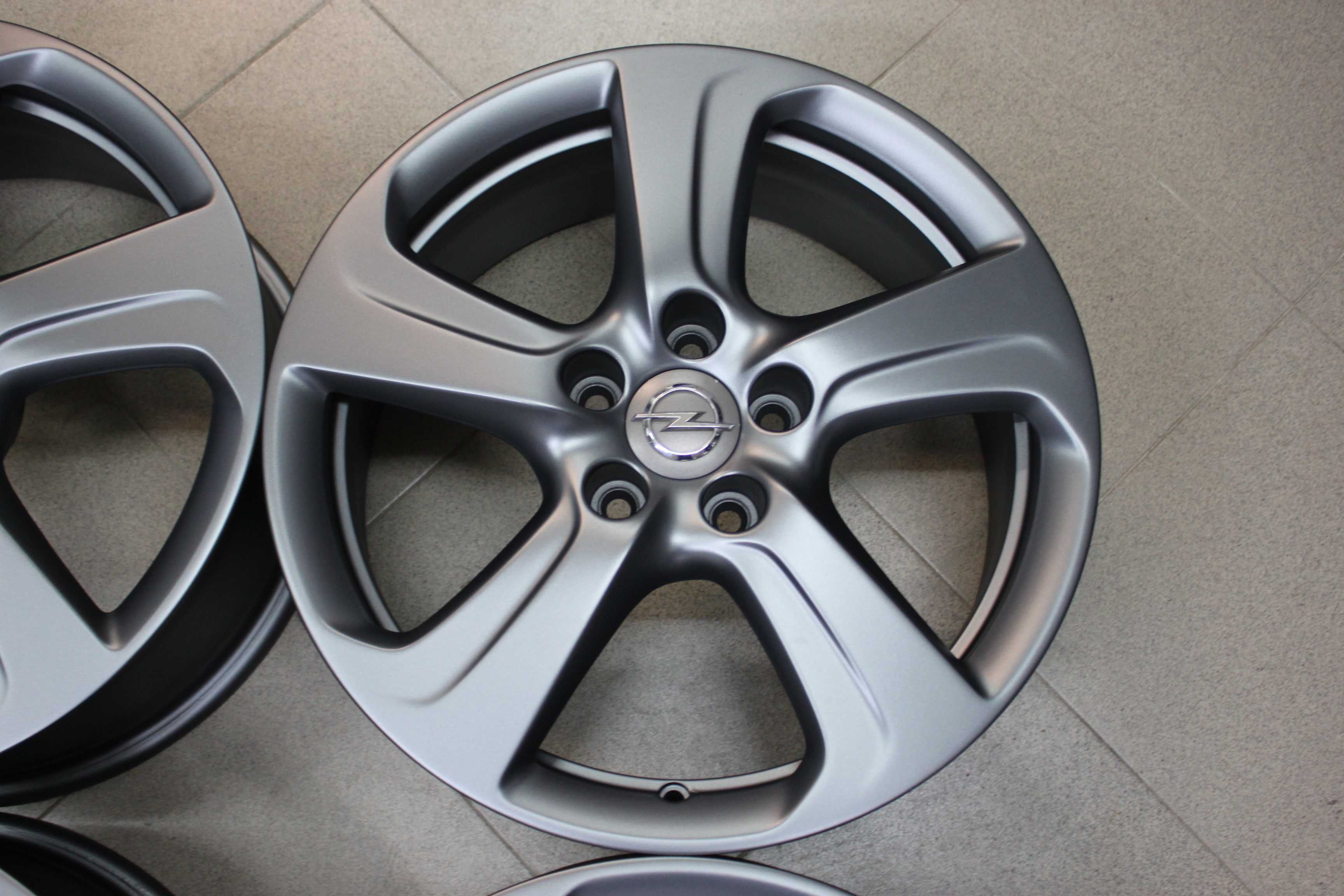 Джанти 17" 5х110 Opel Astra H, Corsa OPC