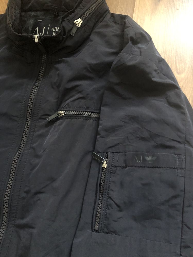 Яке -Armani оригинално M-размер