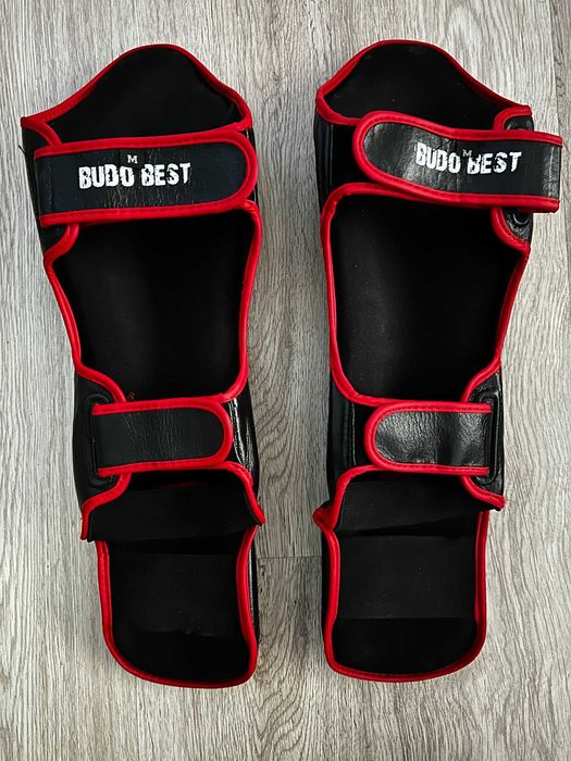 Manusi + Tibiere Kickbox