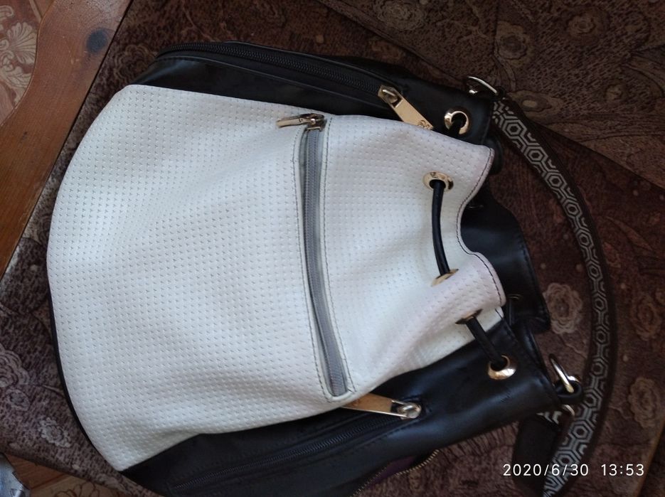 Сумка-рюкзак из экокожи отличного качества