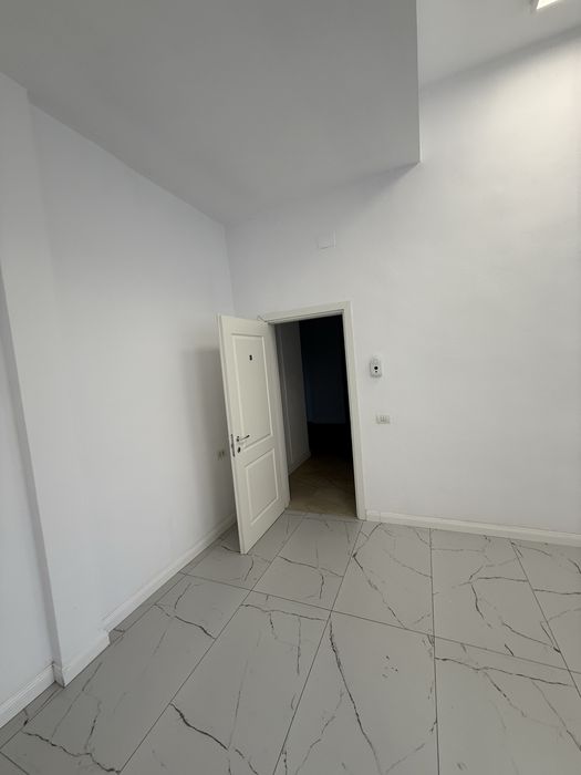 Inchiriez spatiu comercial in centrul Craiovei