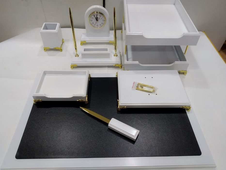 Настольный набор — премиум