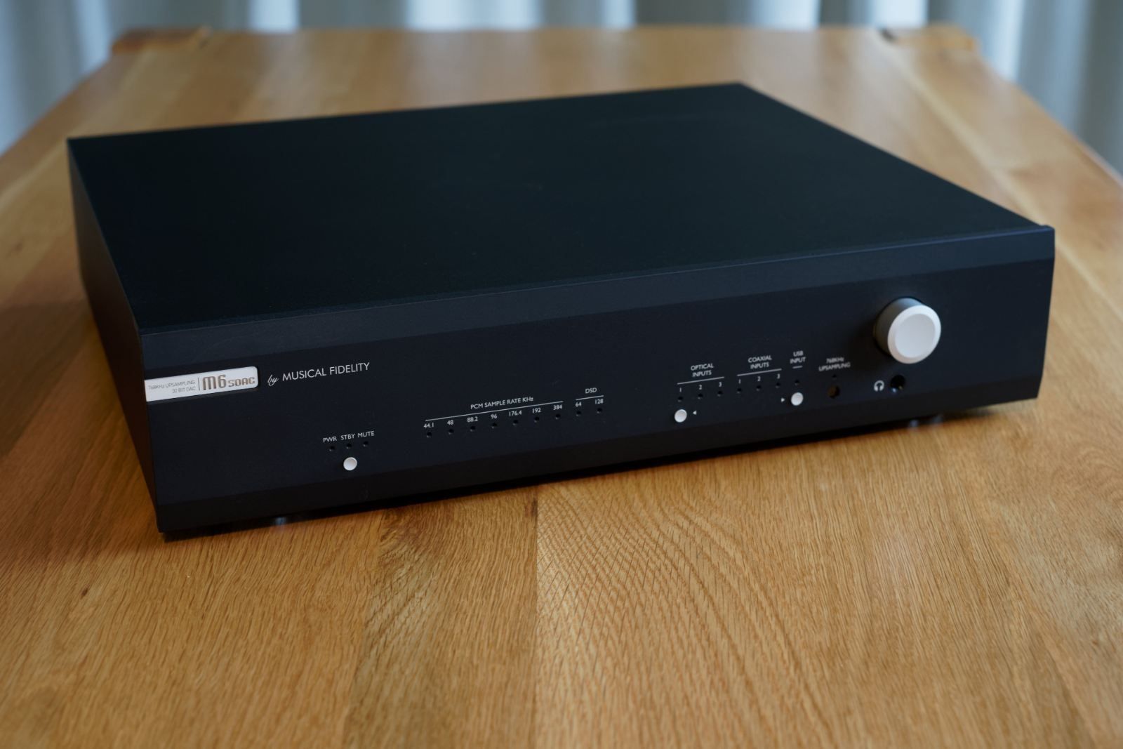 Musical Fidelity M6s Dac + Wireworld Ultraviolet 8 USB 3m.