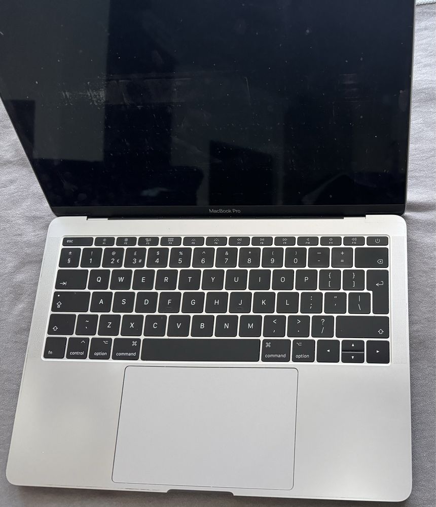 MacBook Pro 13-inch 2017