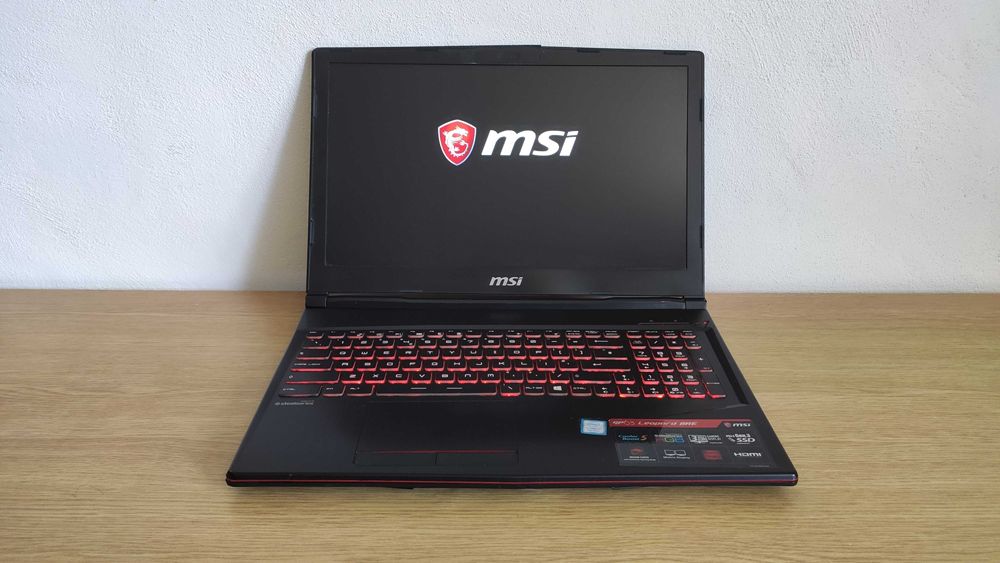 MSI GP63 Leopard 8RE FHD i7-8750H 4.1GHz Nvidia 6GB DDR5 CARCASA RUPTA