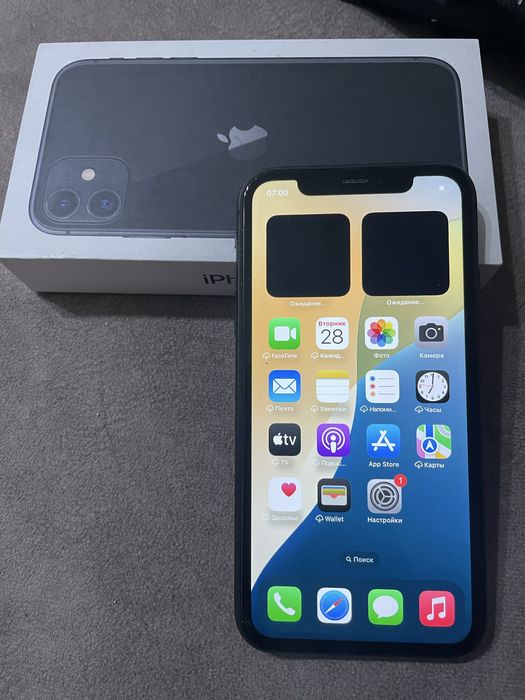 Продам Айфон 11 64gb