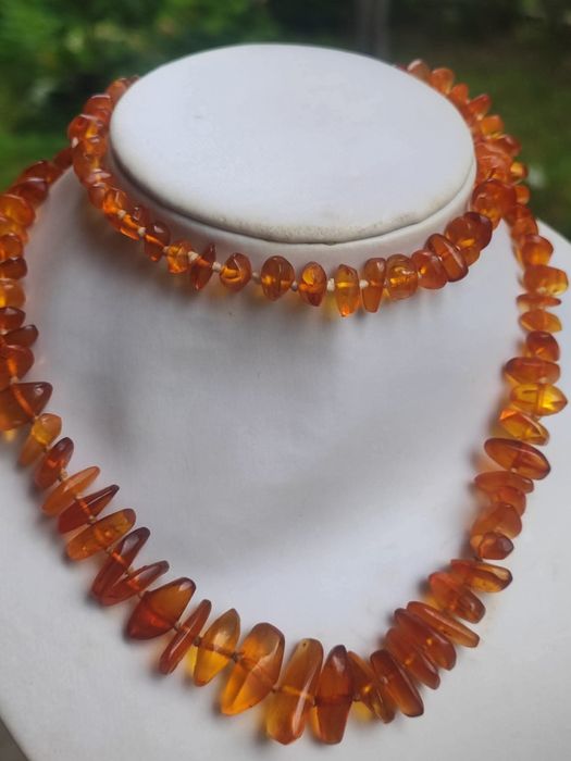 Colier din chihlimbar natural culoare coniac auriu