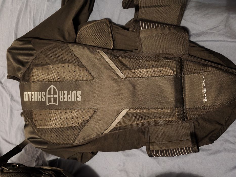 Casca moto MTR xl + protectie super shield + genunchiere 1,90