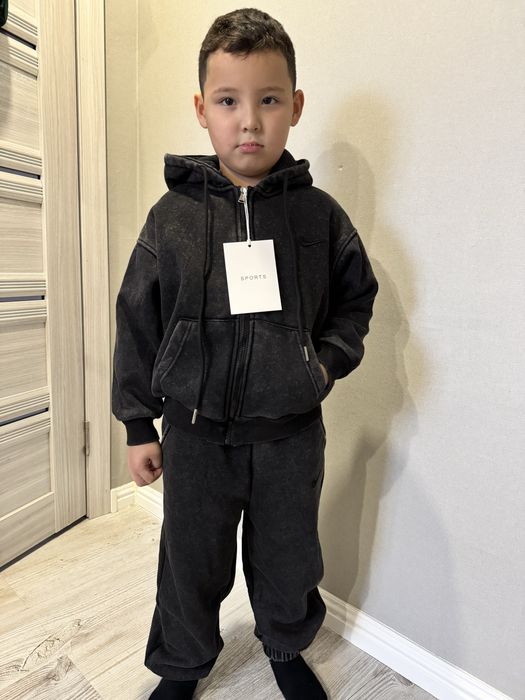 Продам детскую одежду , стильные