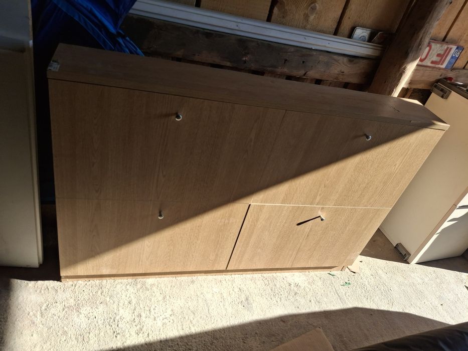 Pantofar lemn ca nou