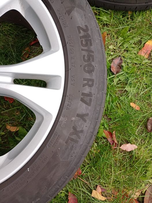 De vânzare 4buc anvelope de vara cu genti.