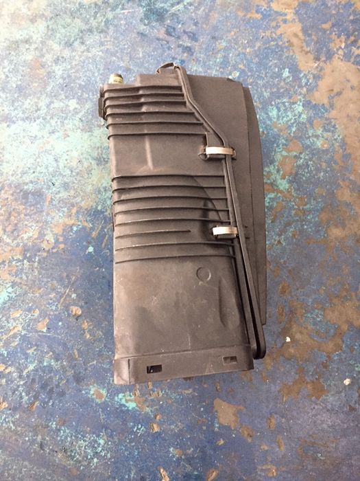 Carcasa filtru aer mercedes w204 w212 om651 2.2cdi euro 5
