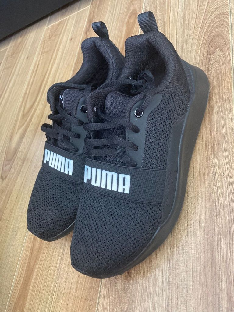 Puma Wired (marime 34.5)