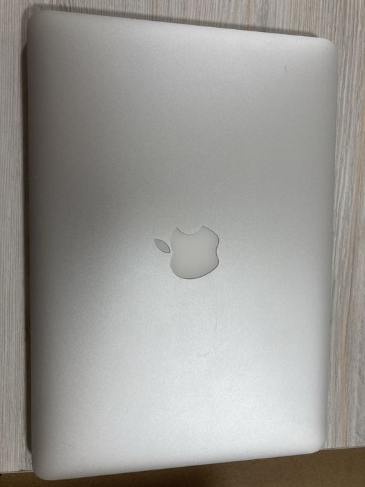 MacBook Pro ( Retina 13-inch, Early 2015)