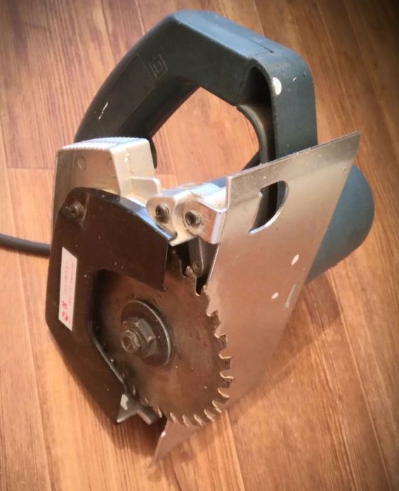 Продам Болгарку И Пчелку за общую цену!!!