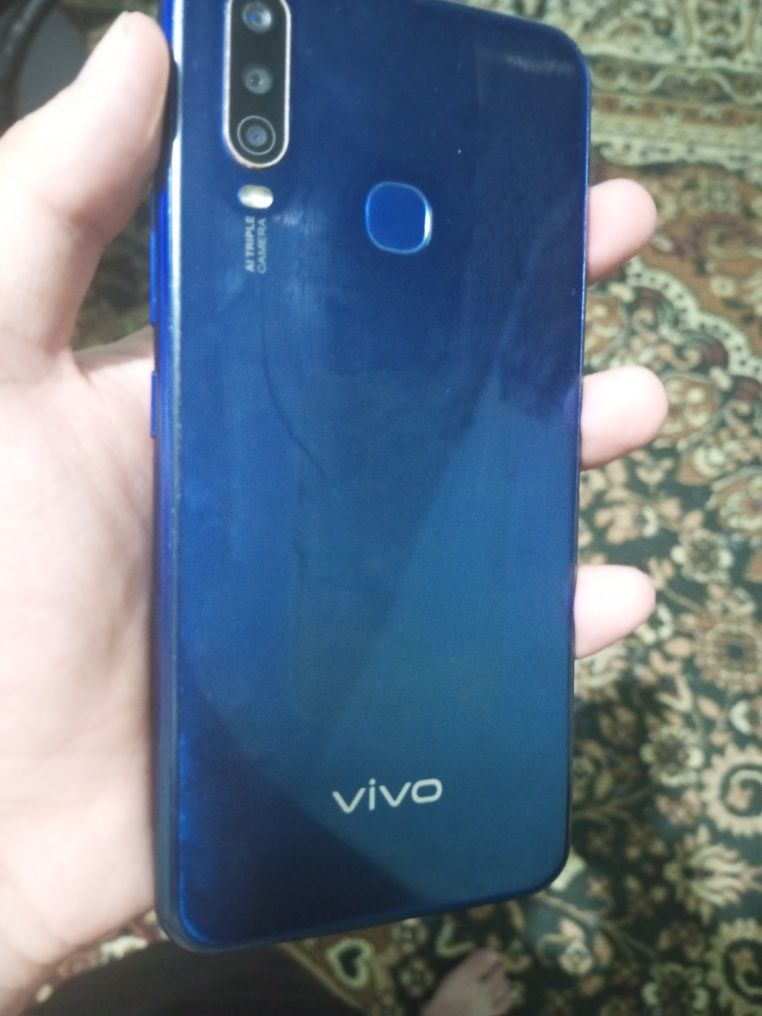 Telefon vivo y12 arzonga 3/64gb