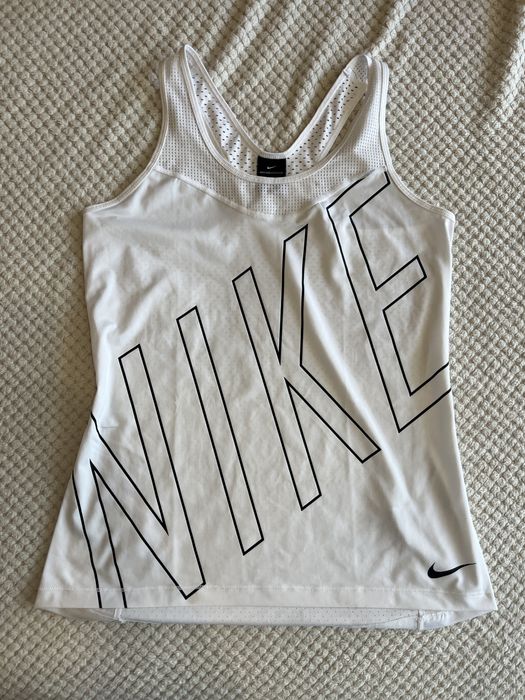Тениски за фитнес, Gymshark, Nike, Under Armour