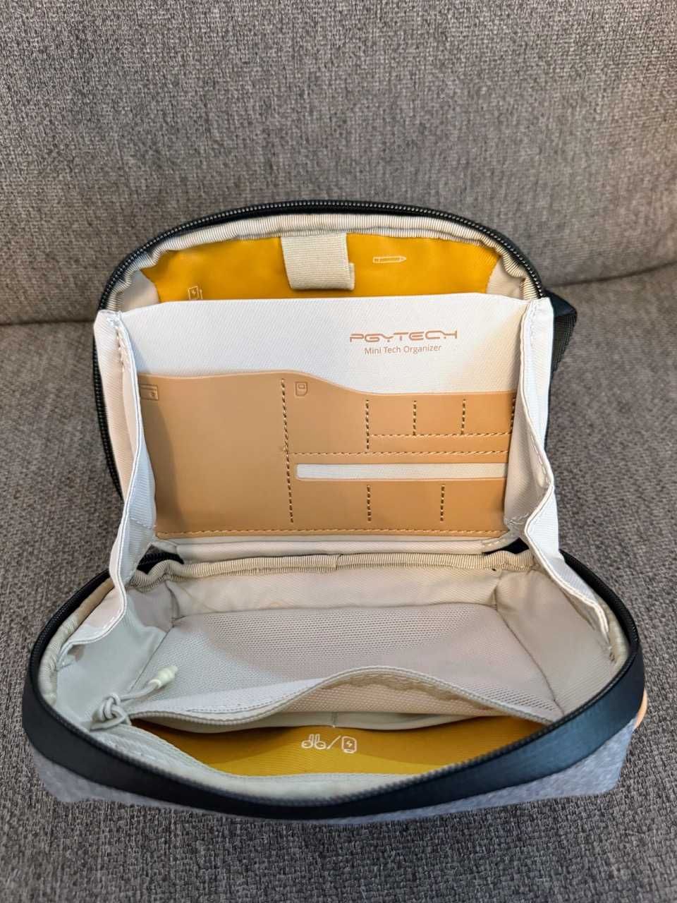PGYTECH Mini Tech Bag - organizator accesorii - gri