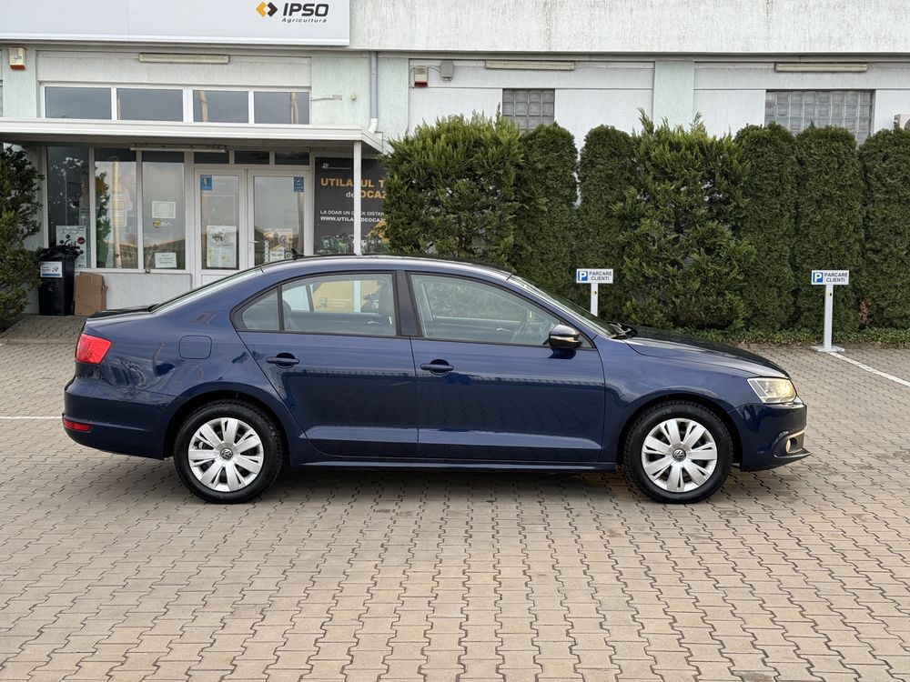 Volkswagen Jetta • 2011 • 1.6D • Proprietar