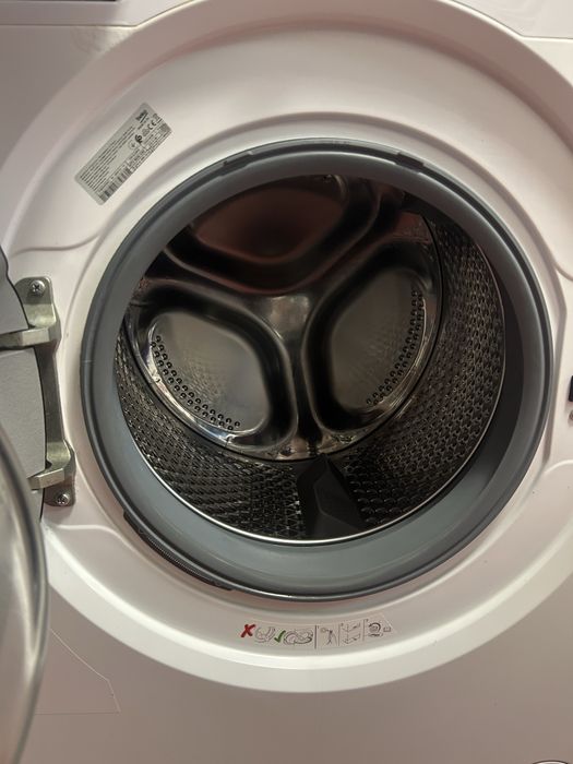 Masina de spalat rufe Beko frontala 9 kg