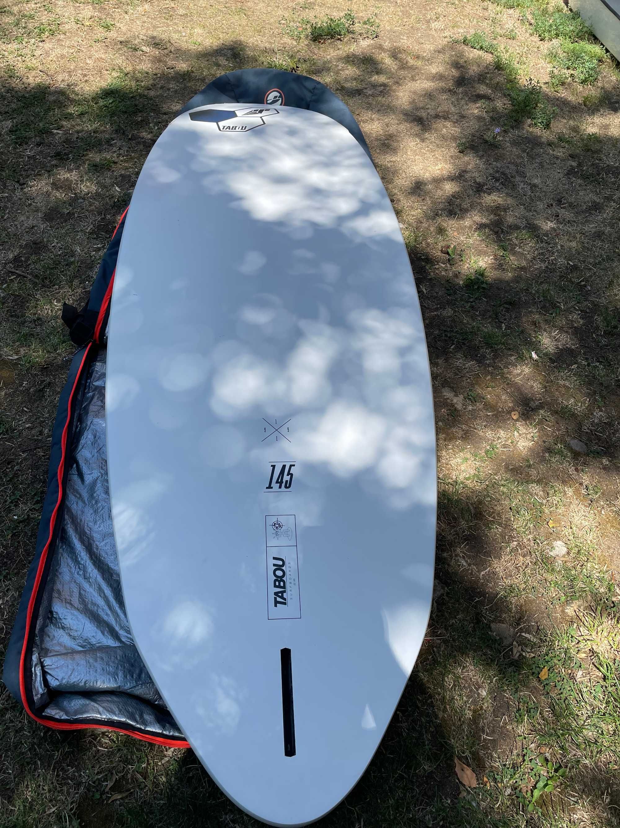 Windsurf дъска TABOU ROCKET 145 L