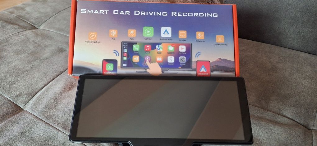 Навигация и видеорегистратор


CAR


DRIVING


RECORDING