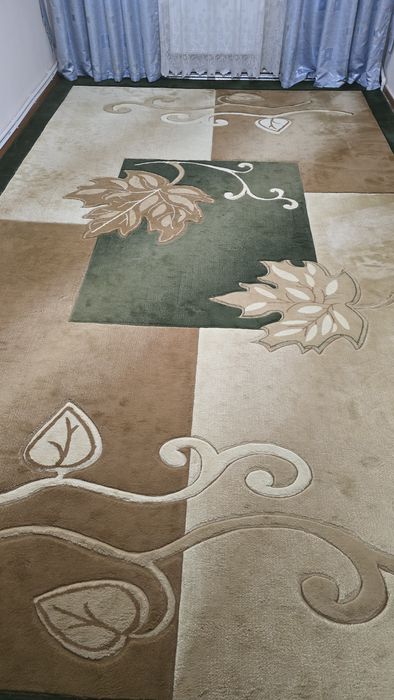 Gilam sotiladi qalin