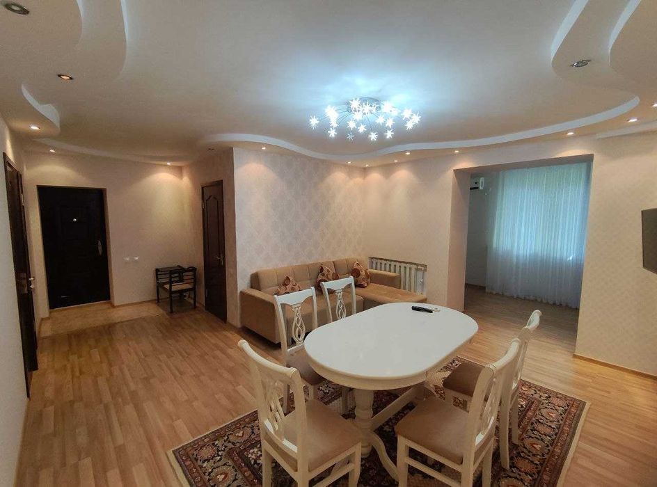 3-х комнатная квартира  ул. Чимкентская