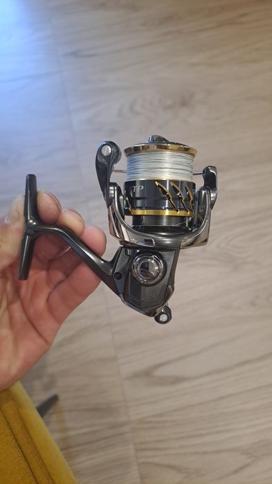 Макара Shimano twin power