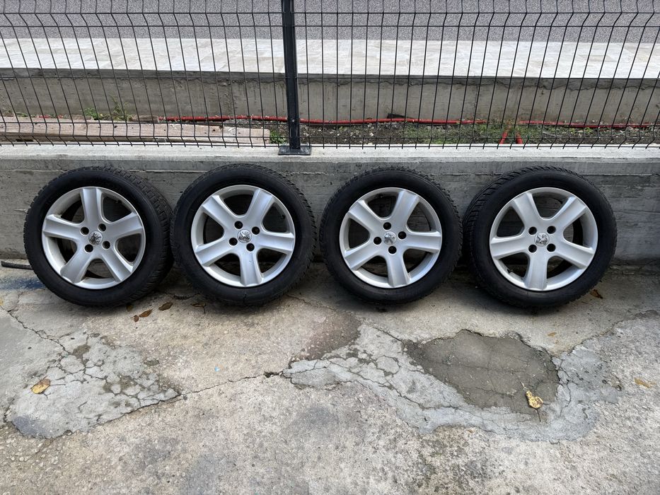 4x108 джанти с зимни гуми 205/55/16-7.8мм грайфер