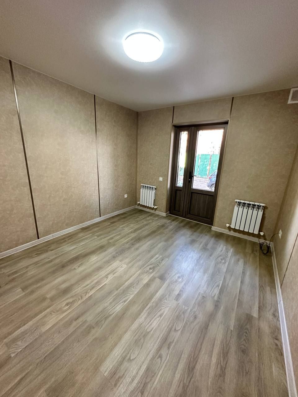 Продаётся 2/1/4 Геофизика