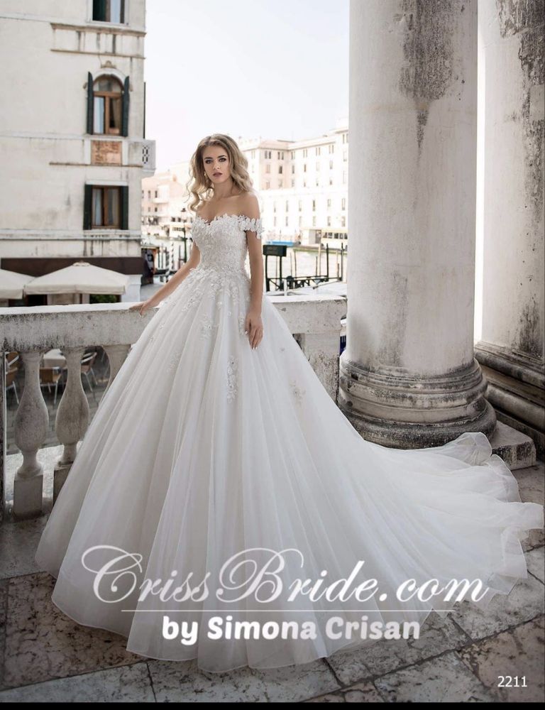 Rochie mireeasa