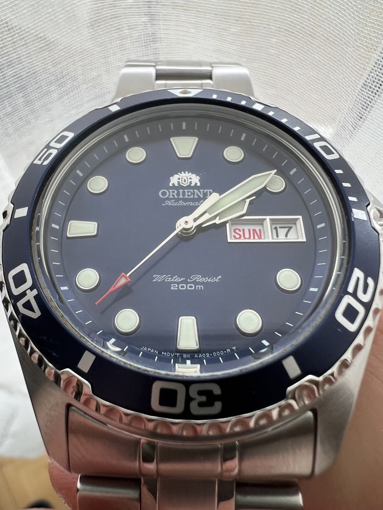 Vand Orient Diver Automatic nu Seiko Tissot sau Casio