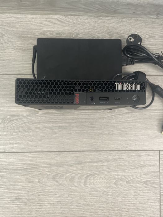 Lenovo ThinkStation P350 Tiny