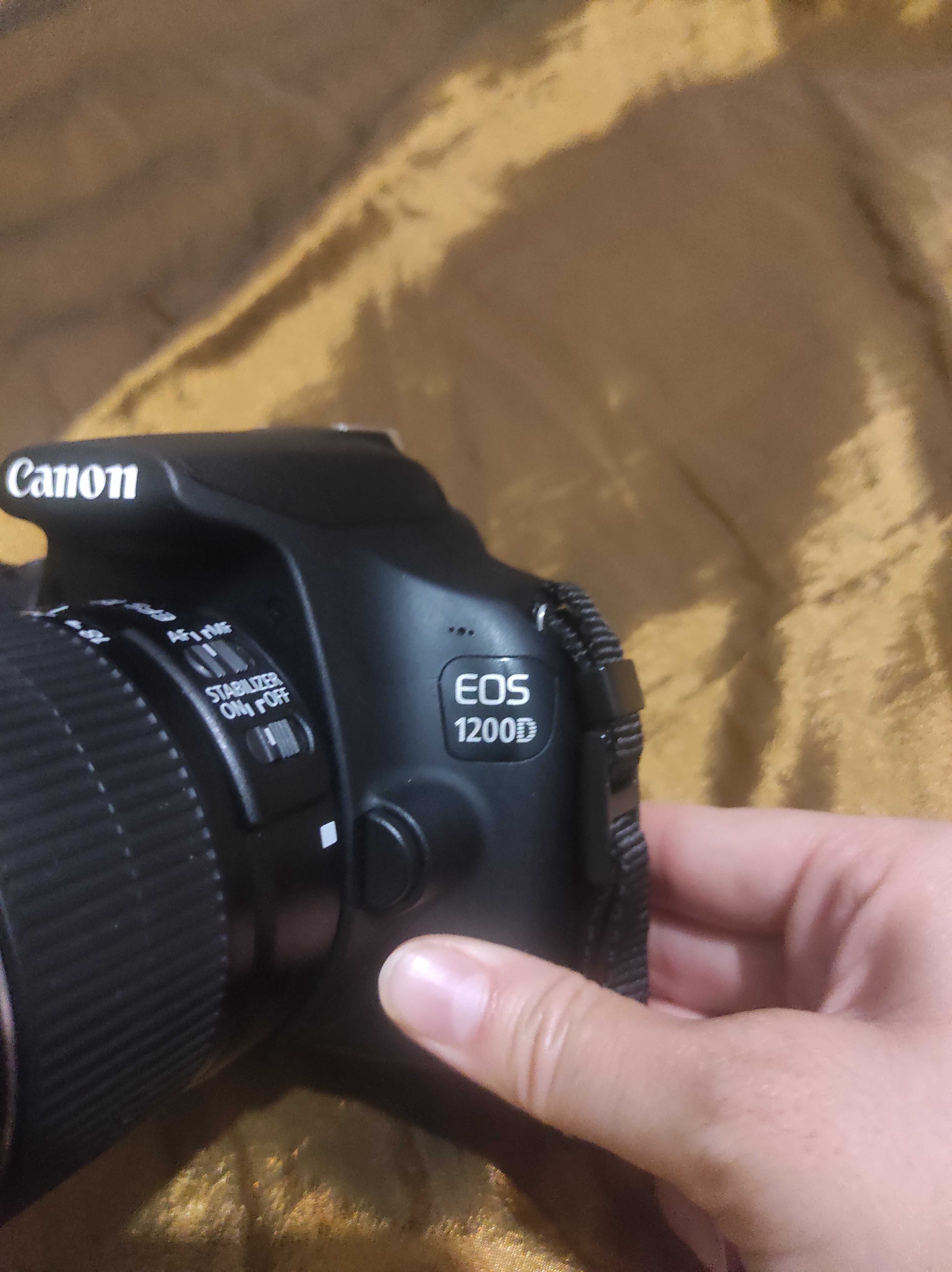 Продам canon 1200D