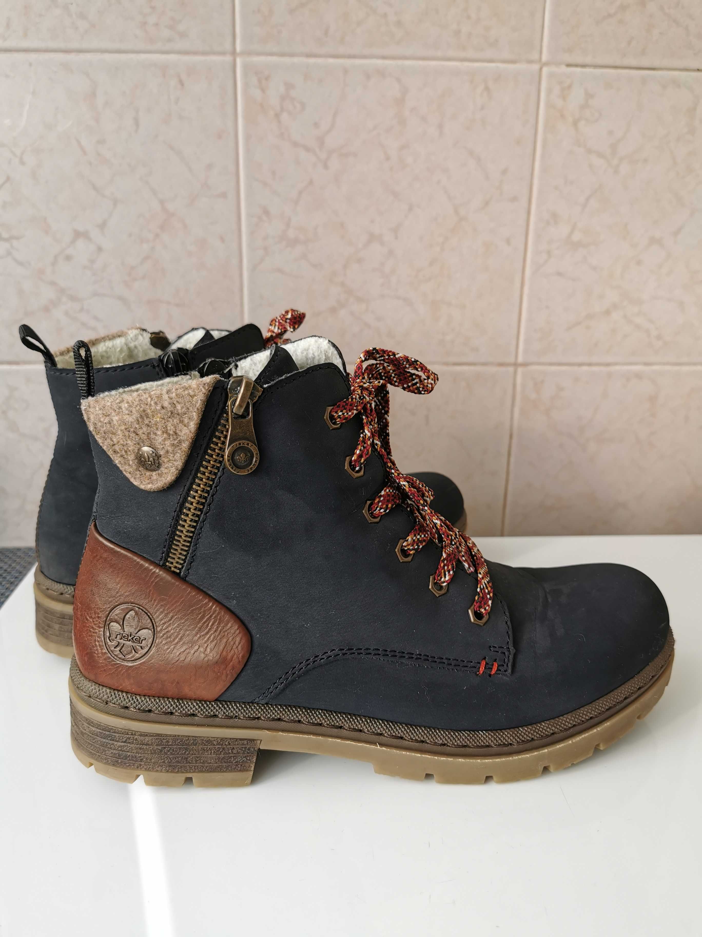 Дамски зимни боти Rieker