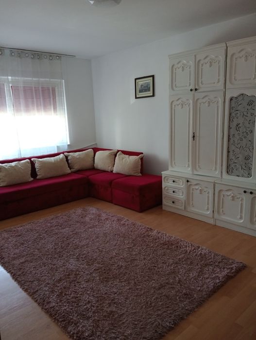 Apartament 3 camere decomandat 70m etaj 1