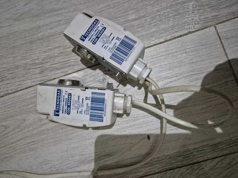 Termostat de contact pentru teava Tecnogas, model R03087