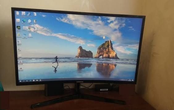 Monitor Samsung 27 lik 65hz FHD holati yaxwi