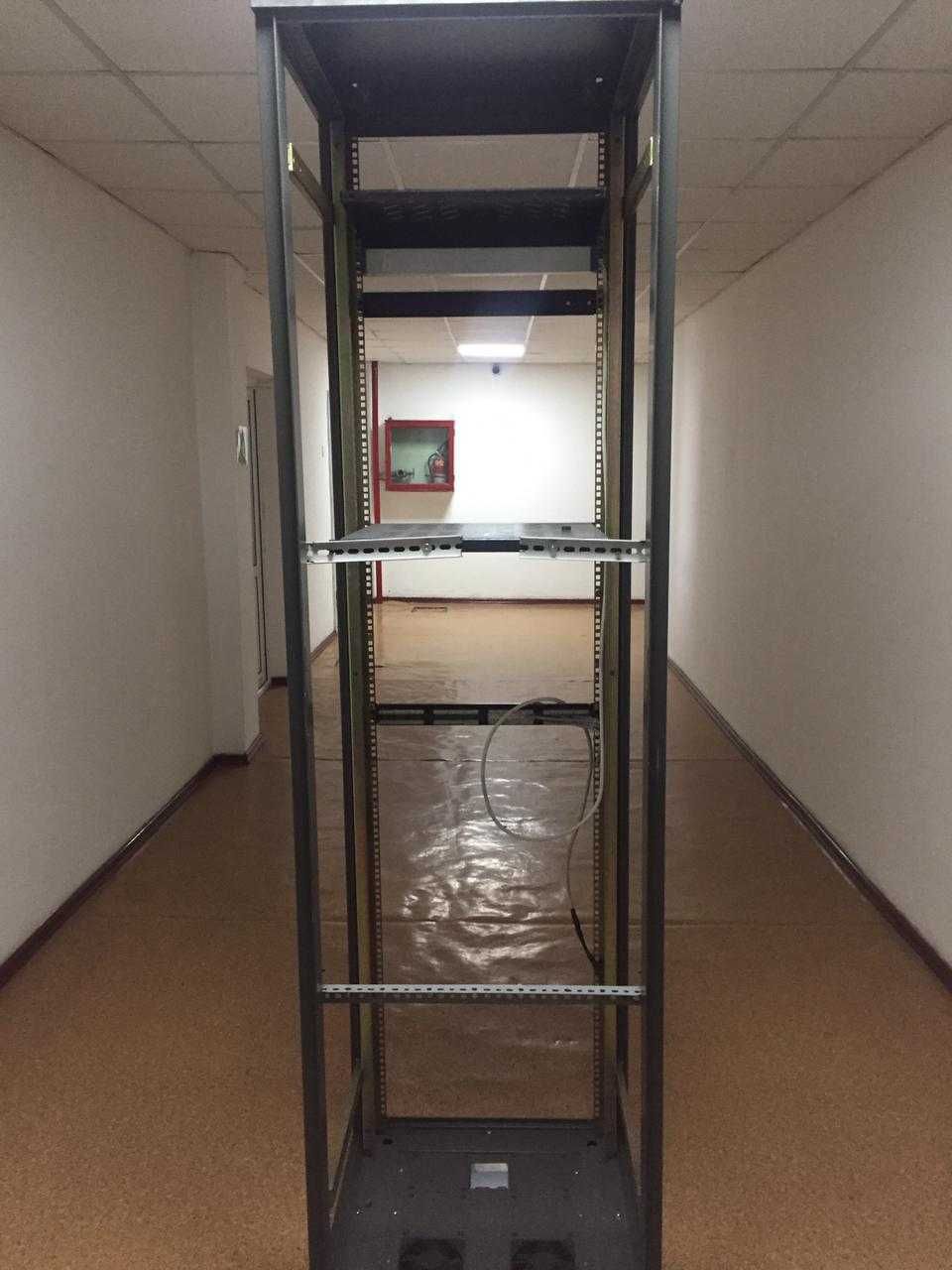IT and Server Rack