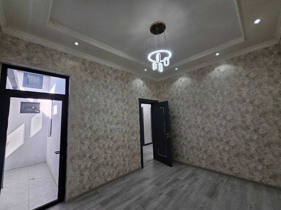 Бектемир тумани. 2 сотихда 4 xonali  зор uy sotaman.