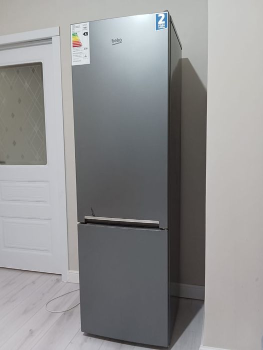 Продам холодильник в отличном рабочем состоянии