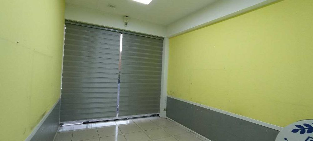 Аренда с витражными окнами 100 кв.м, под бутик, магазин