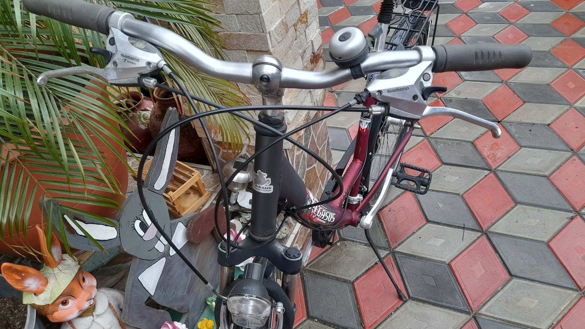 vand bicicleta de oraș cu roti de 28 inch PEGASUS din aluminiu
