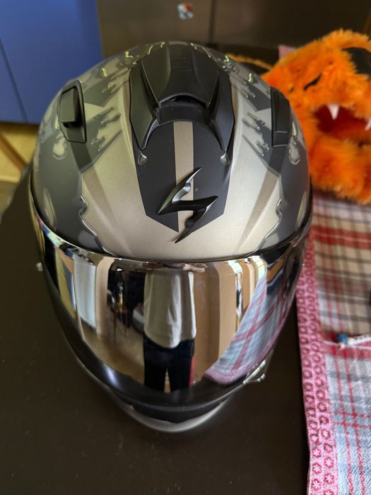 Suzuki gsx650f casca scorpion